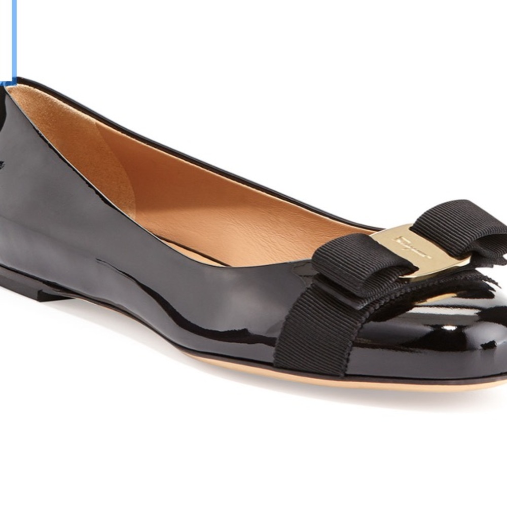 Salvatore Ferragamo flats